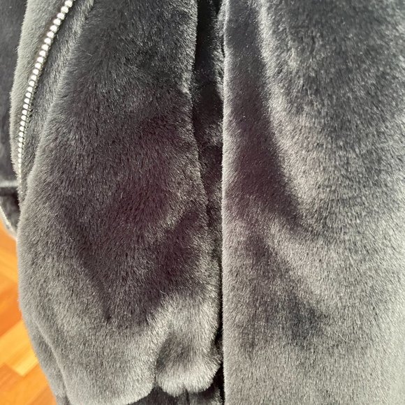 Garage - Fluffy coat - Size XS - Black - NWOT - Picture 6 of 6